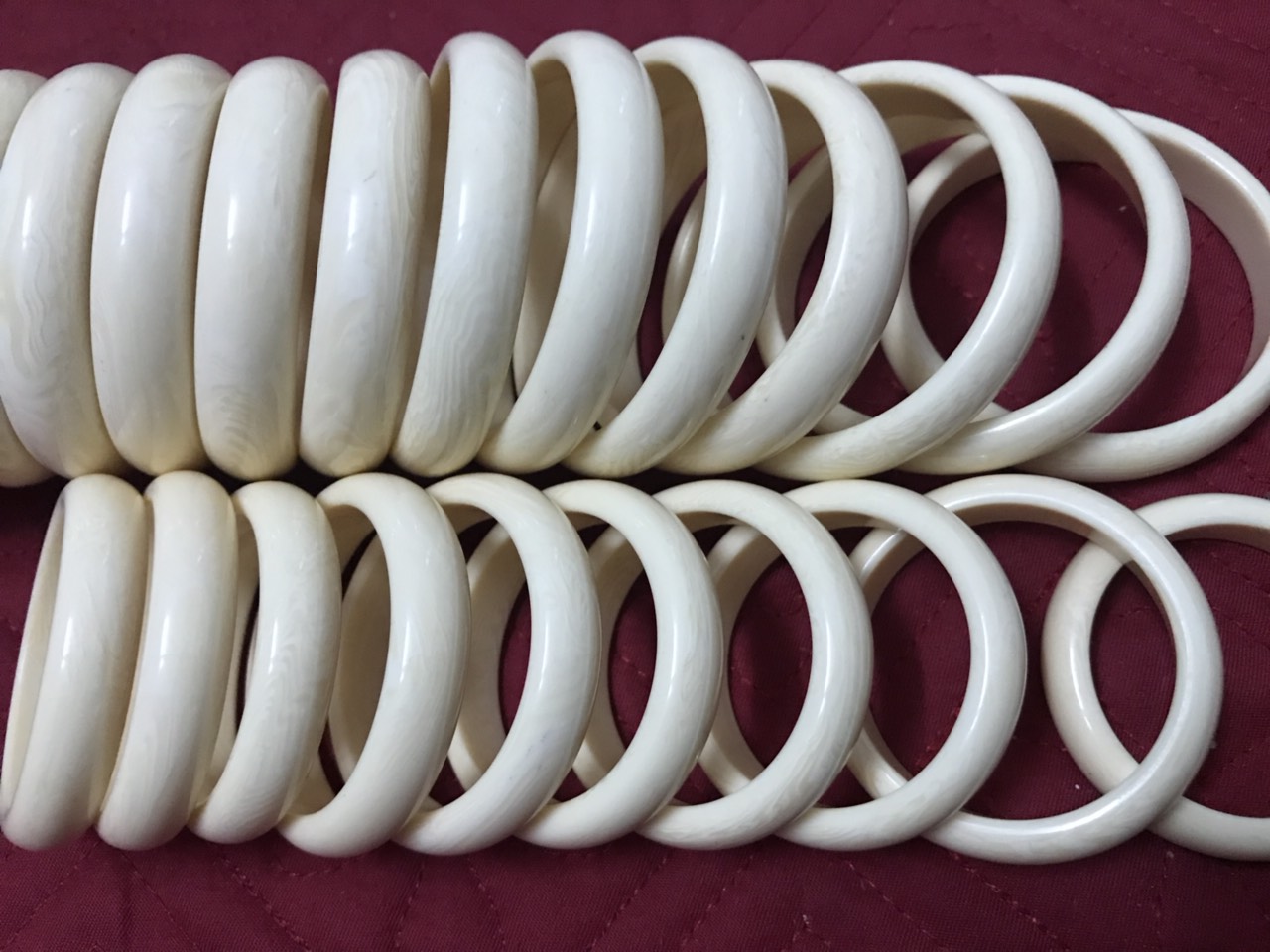 Vòng tay mỹ nghệ Đắk Lắk 10mm