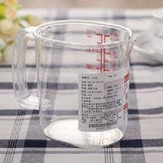 Ca đong chia vạch 300ml - Nội địa Nhật Bản