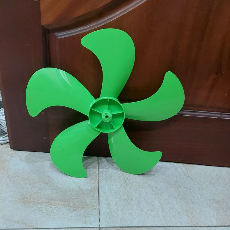 Cánh Quạt  B5 Senko Sải Cánh 43Cm