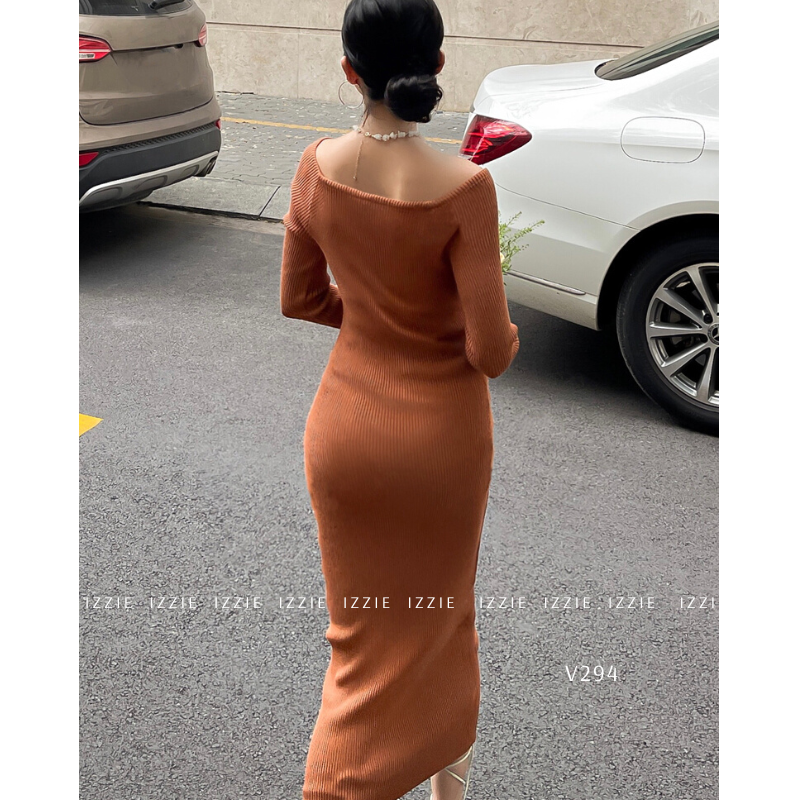 Váy body trễ vai chéo cổ IZZIE V294