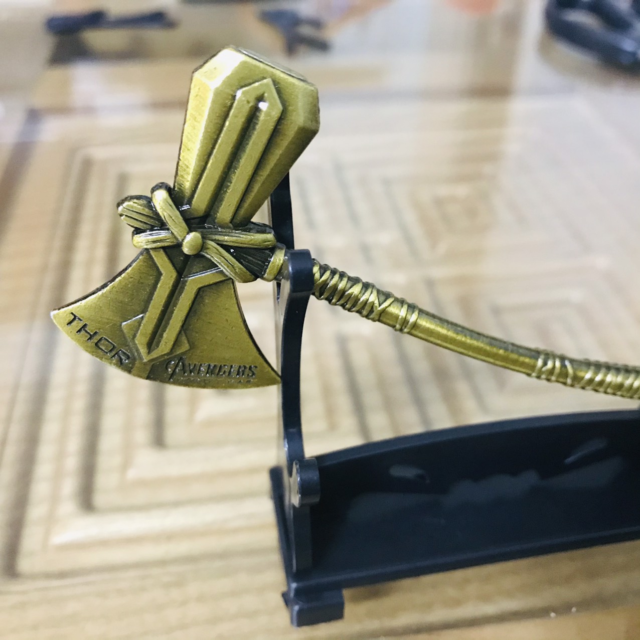 Móc Khóa Búa Thor Size 9cm - Móc Khóa Avenger Marvel Siêu Anh Hùng Thor