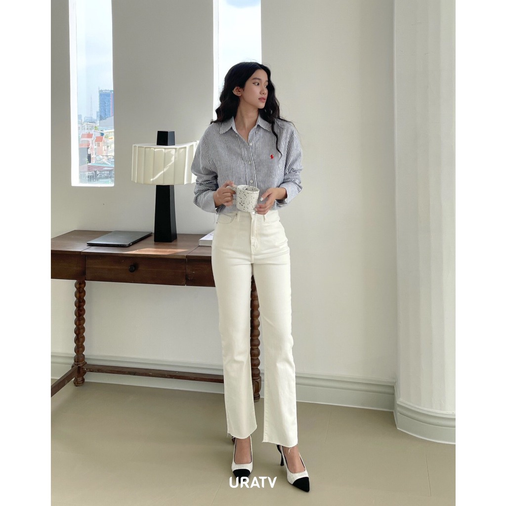 Quần jeans ống đứng basic trơn line cắt URATV