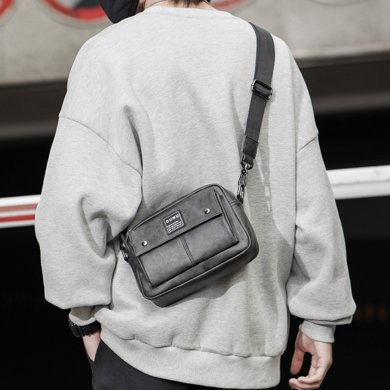 Túi Đeo Chéo Nam Unisex Kiểu Dáng  Bassic