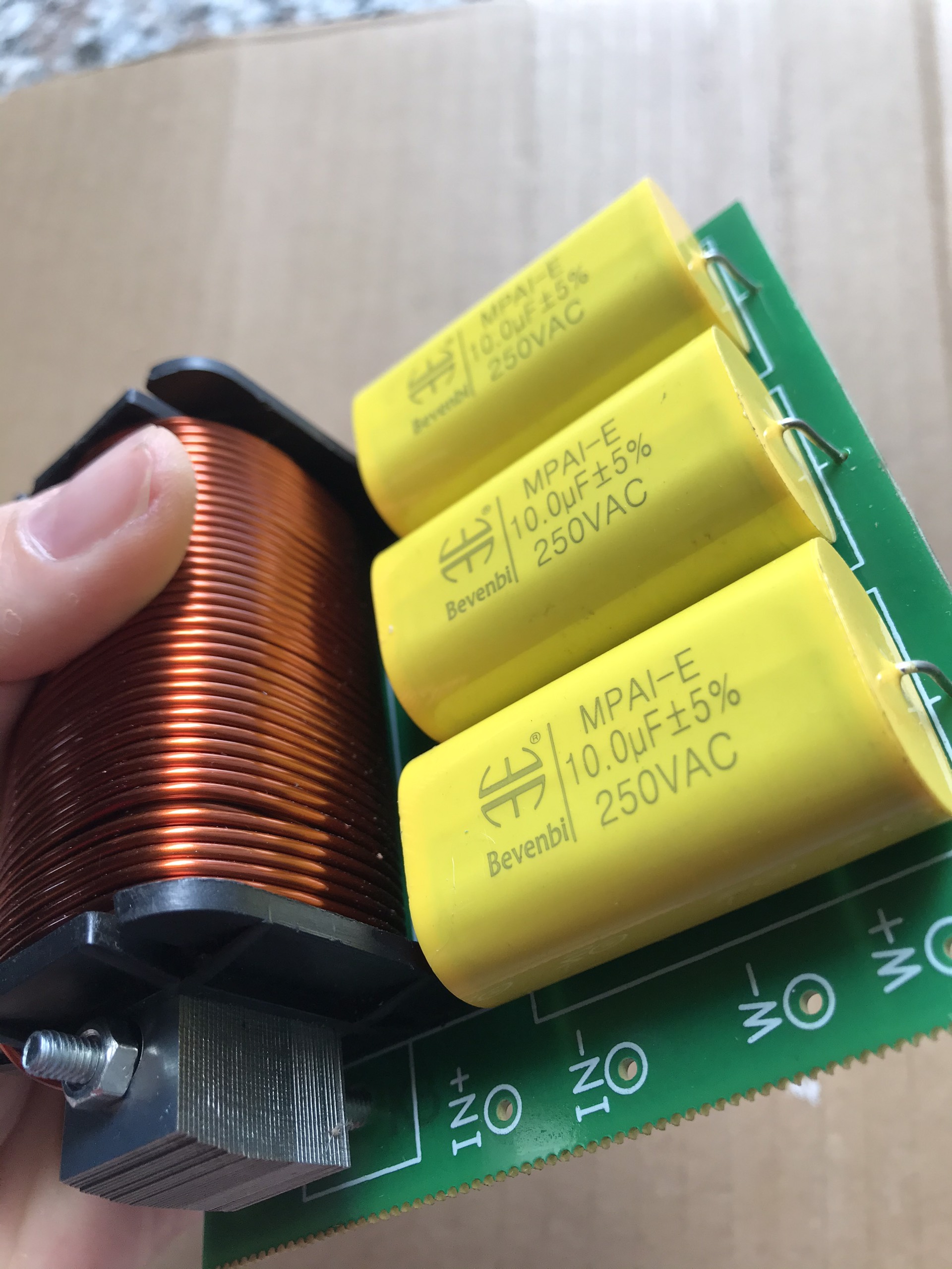 PHÂN TẦN SUB 3 TỤ