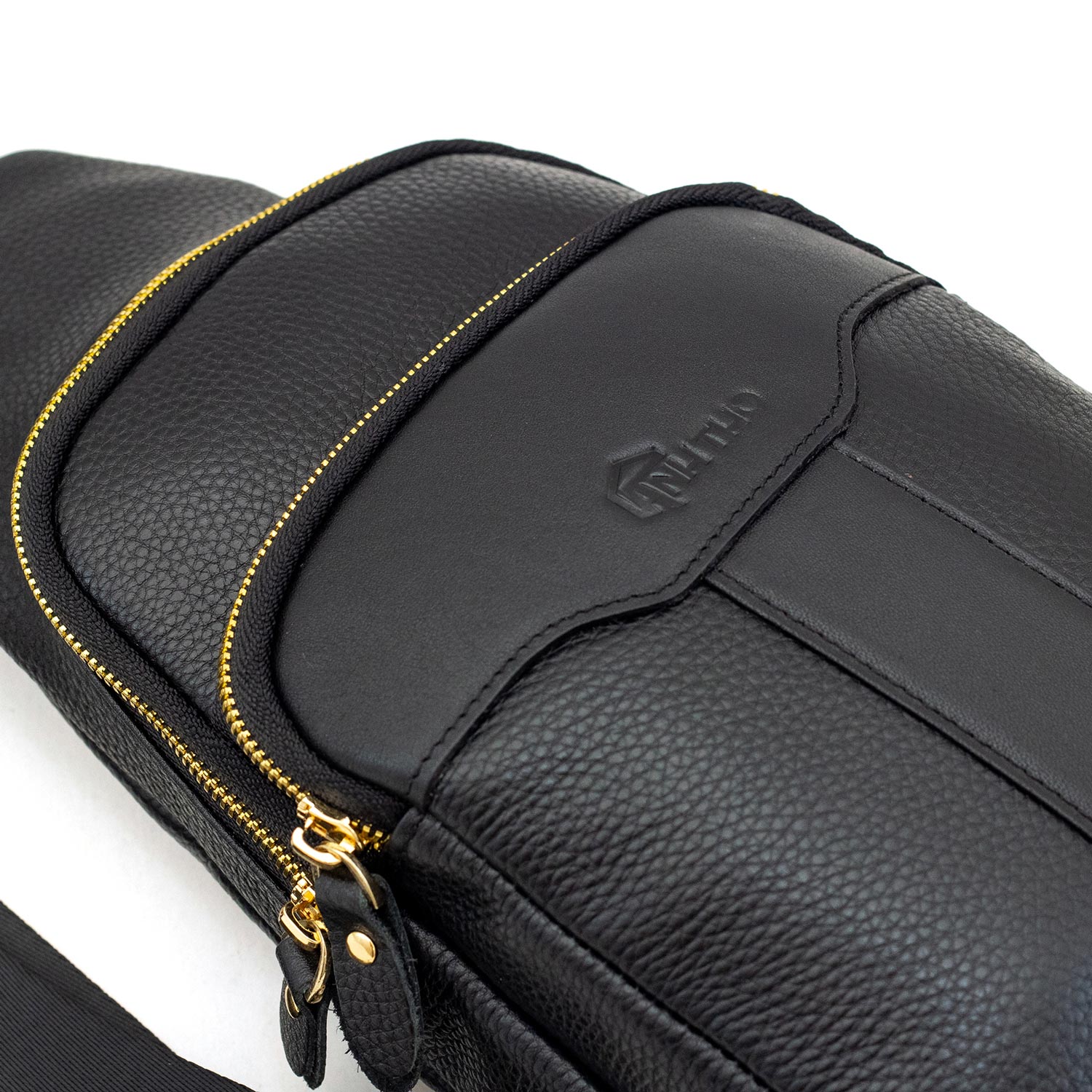 Túi đeo chéo da bò M2CB-04, chất da bò hạt mềm mại, bền bỉ, bảo hành 03 năm, Anh Tho Leather