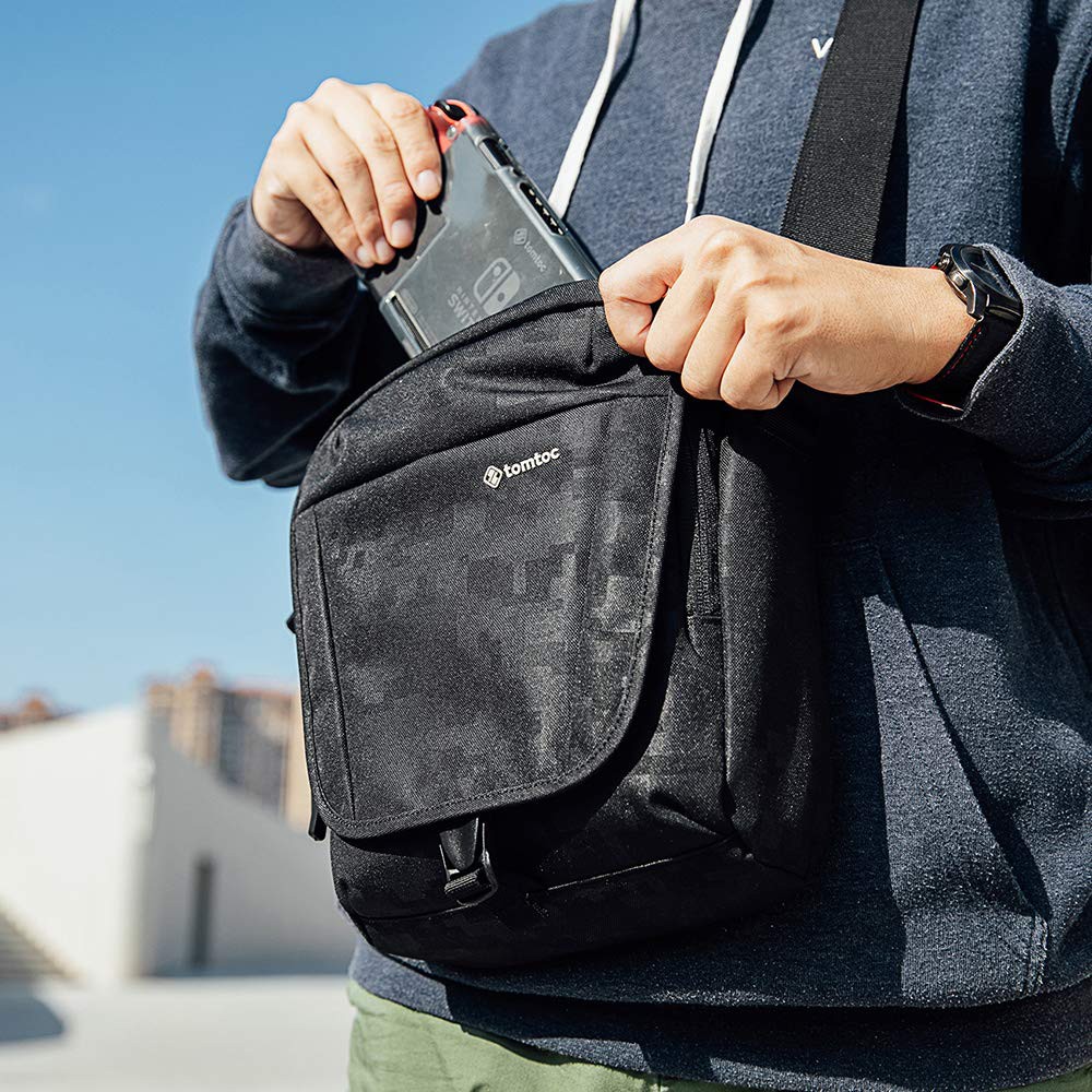 Túi Đeo Chéo Tomtoc Functional Ipad/Tablet 7-11inch Black