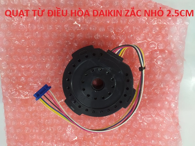 Quạt điều hòa daikin lắp dàn lạnh zắc nhỏ 2,5cm