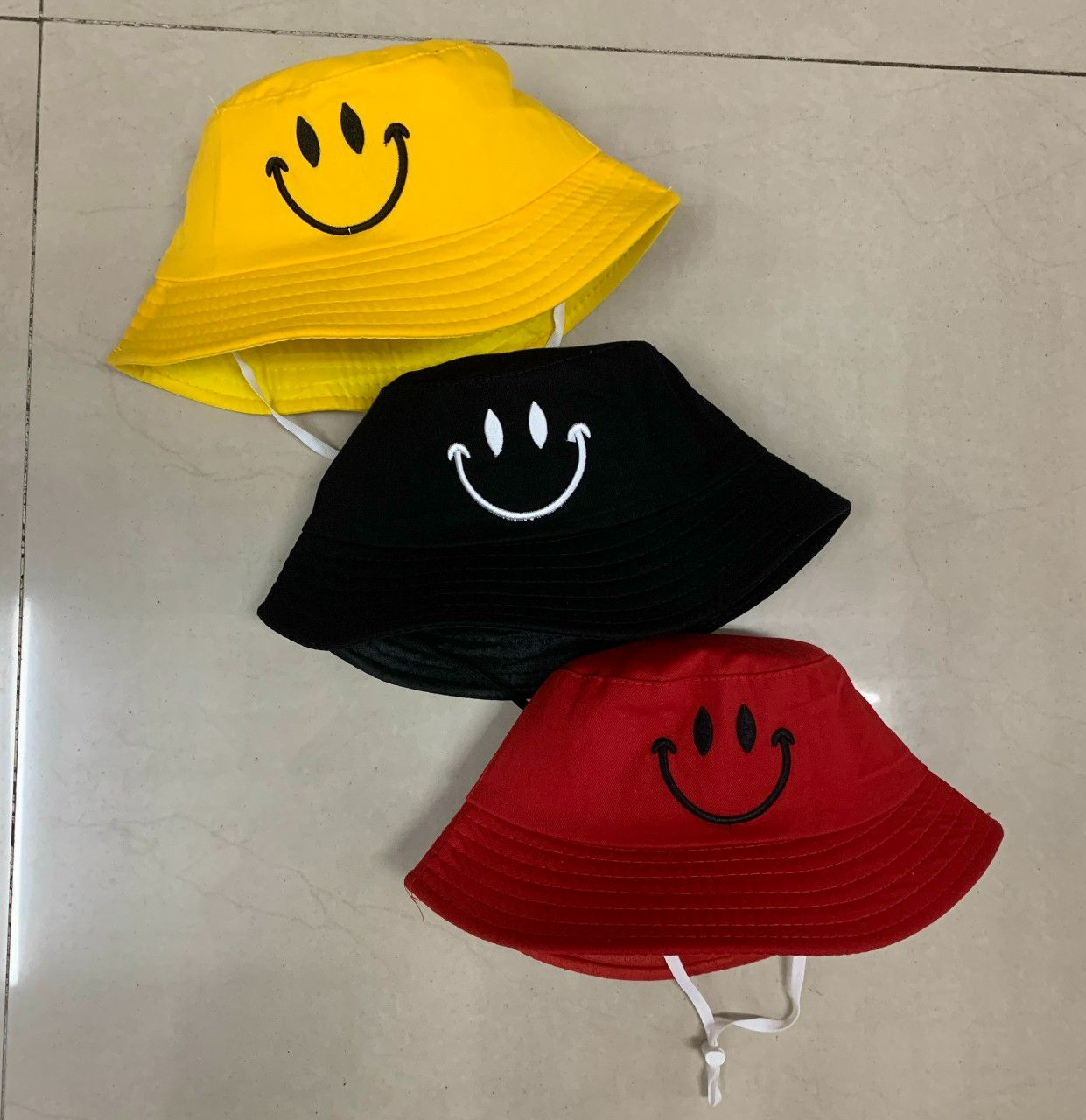Nón / Mũ Bucket mặt cười cho bé dễ thương