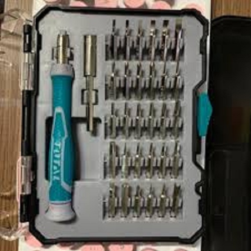 Bộ tuốc nơ vít điện tử 32 chi tiết Total TACSD30326