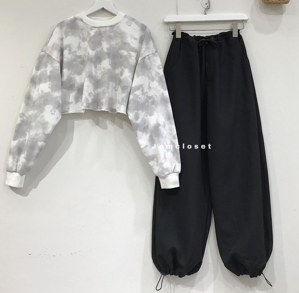 Quần jogger rút dây