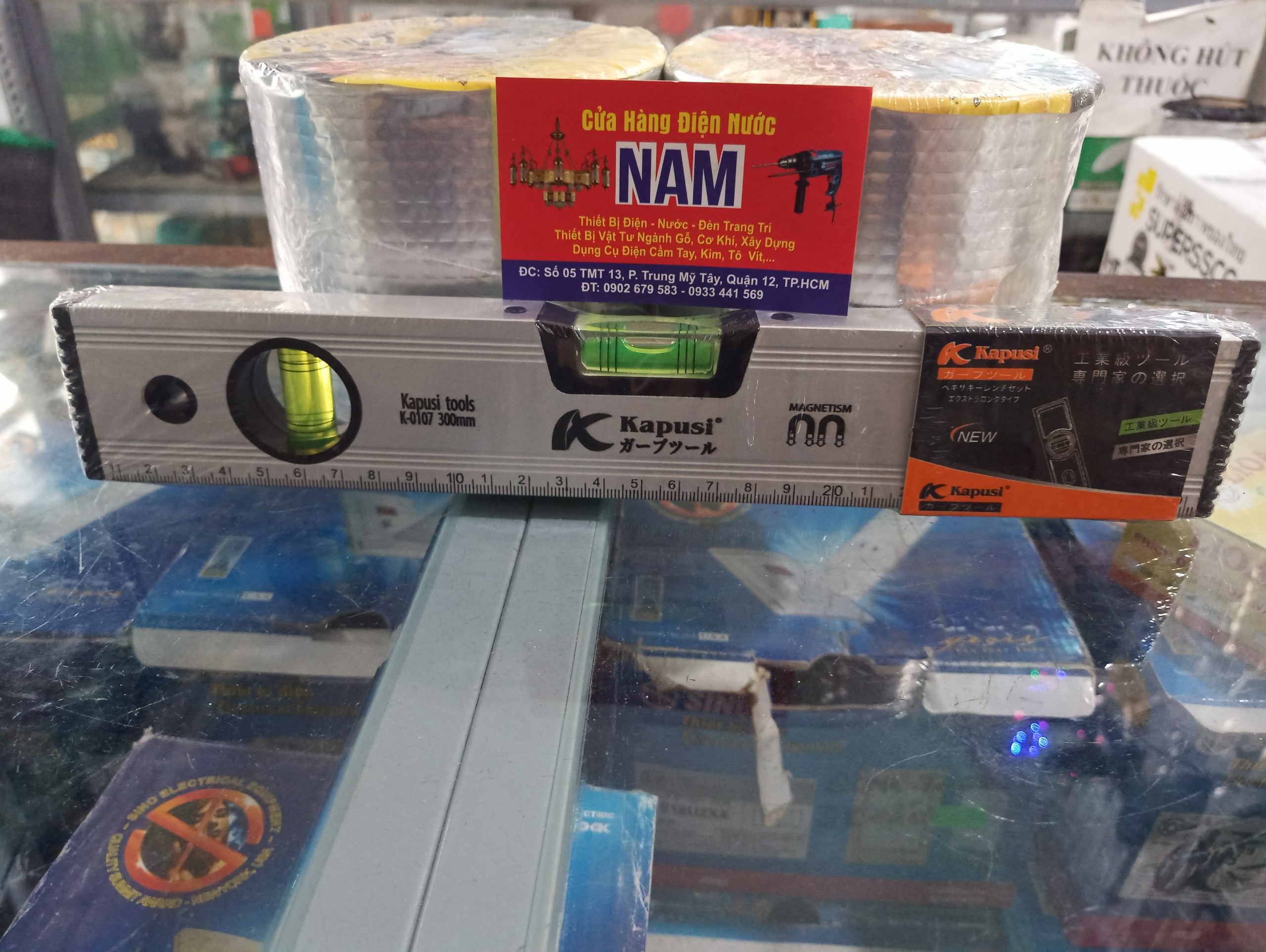 Thước thủy, thước nivo Kapusi có từ tính đễ thao tác cân bằng thước dài 30 cm