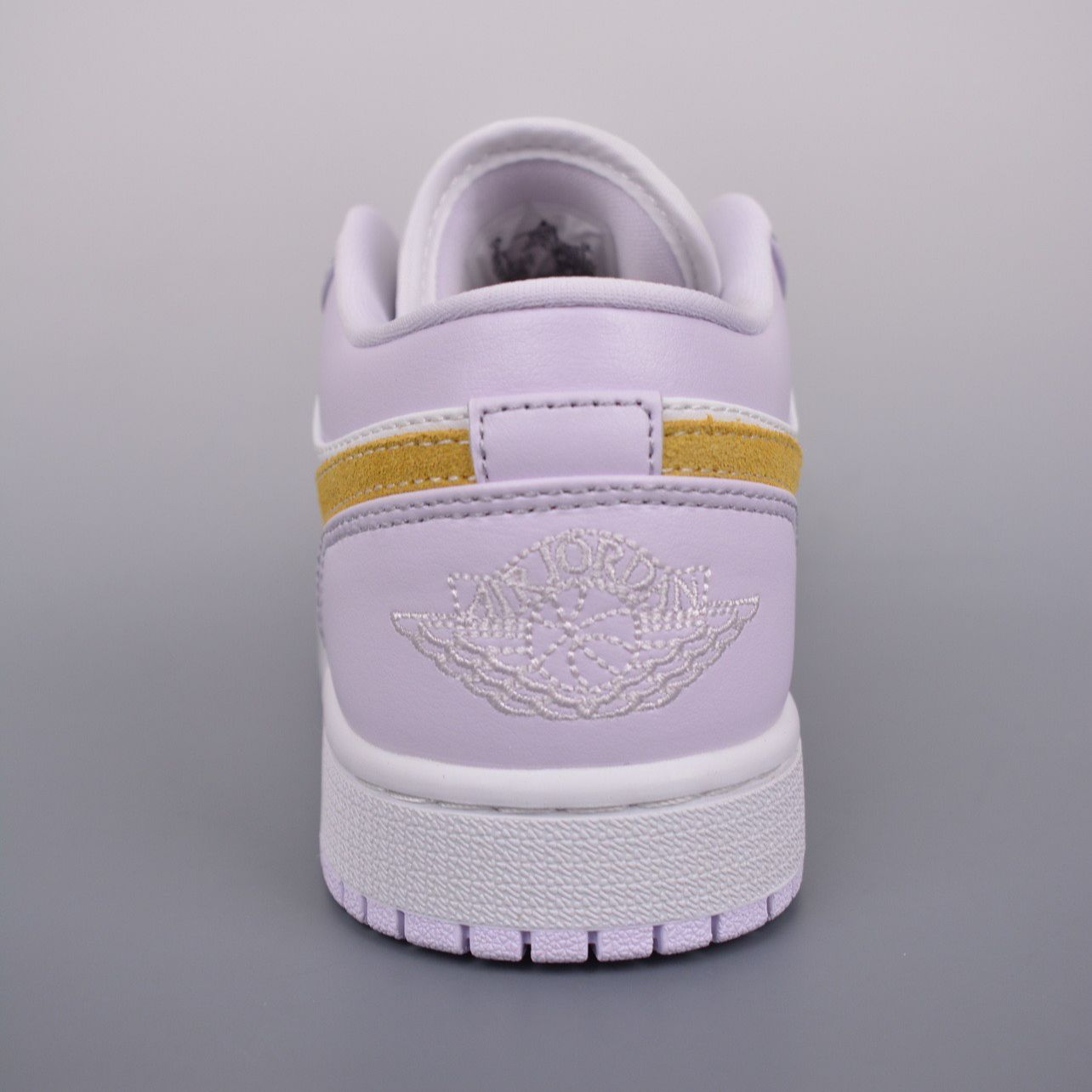 Nike Air Jordan 1 Low 'Barely Grape' DC0774