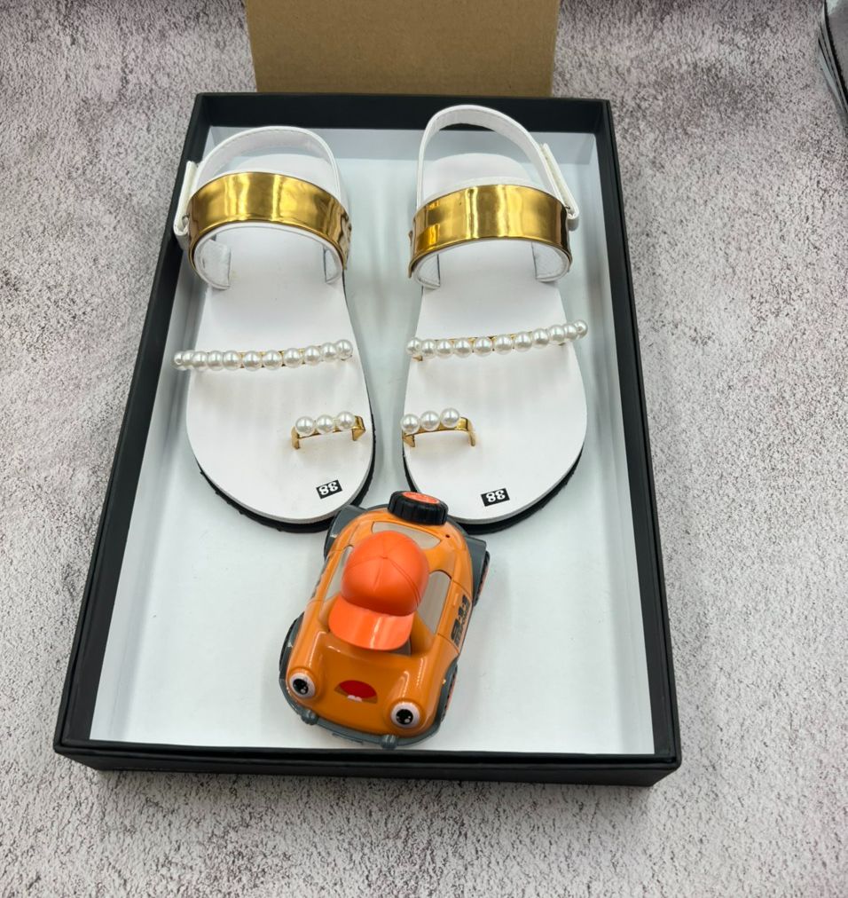 Giày sandal đan nữ + châu trắng-xăng đan học sinh
