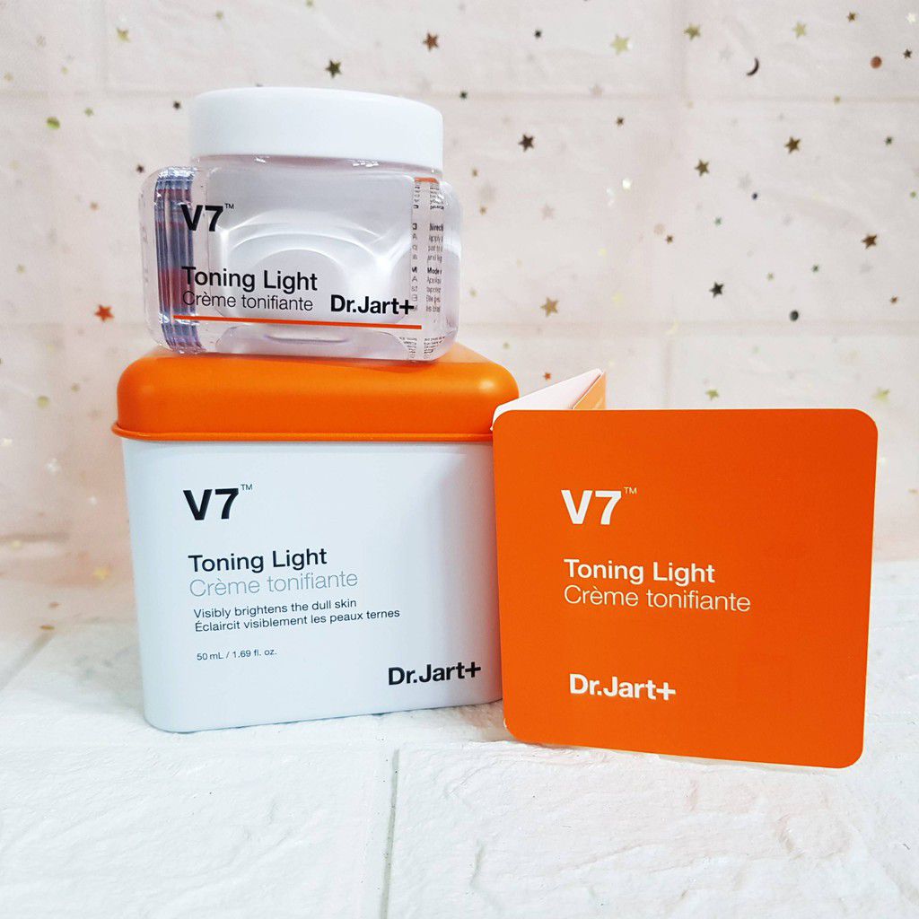 Kem Dưỡng Trắng Da V7 Hàn Quốc Toning Light