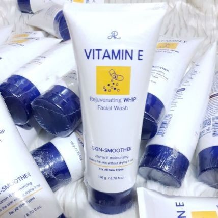 Sữa Rửa Mặt Aron Vitamin E Thái Lan 190g