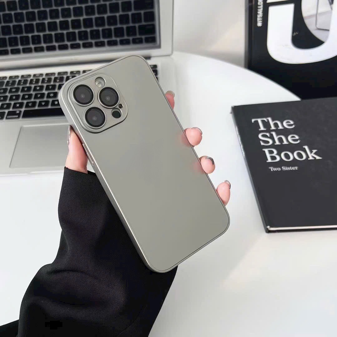 Ốp Likgus lưng nhám giả thép độ lên iphone 15 pro max