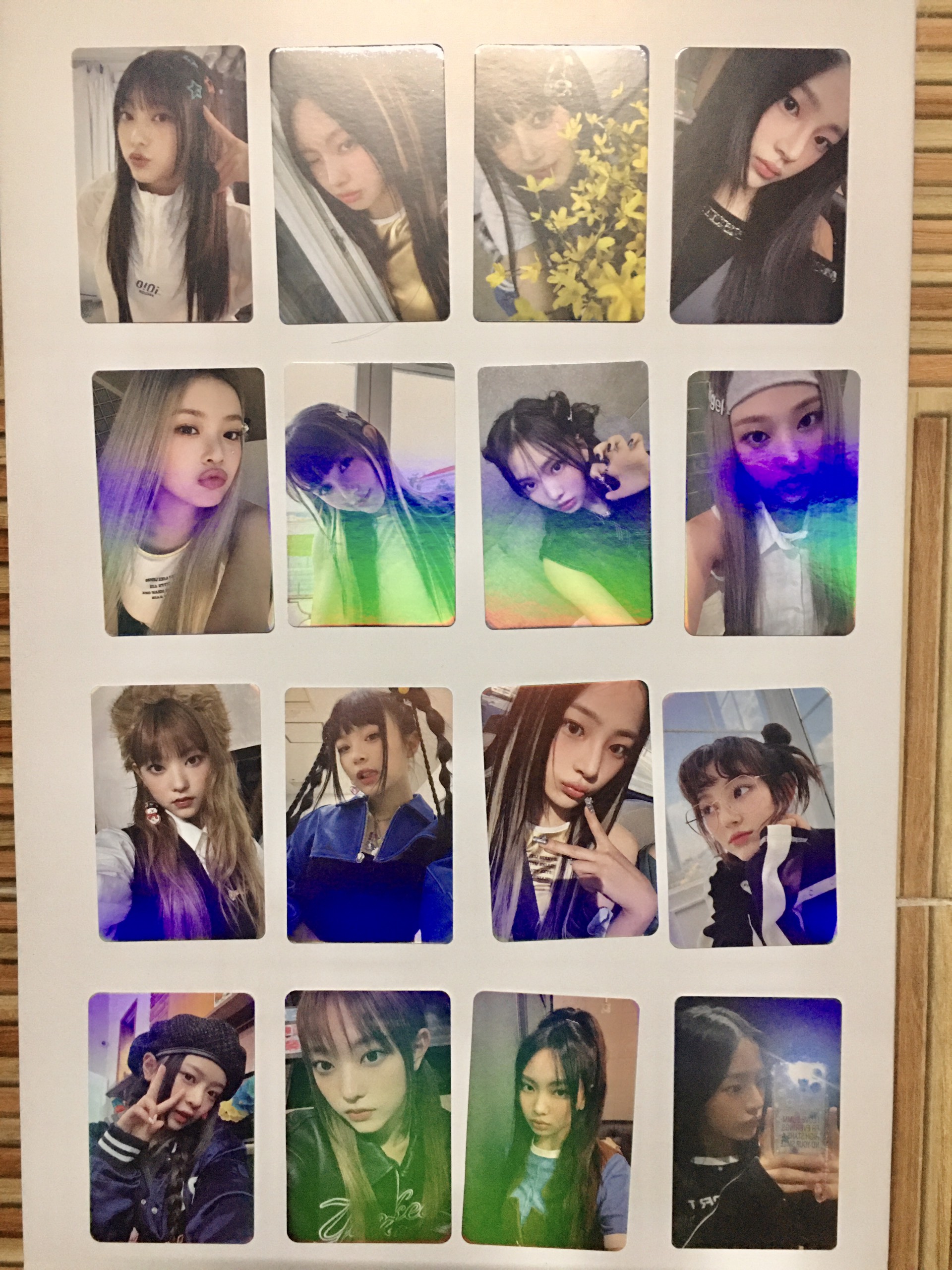 Set 50 photo card unoff hologram newjeans mẫu 2