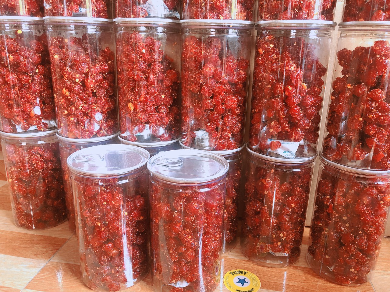 CHÙM RUỘT LẮC MUỐI ÓT SIÊU NGON 500GR
