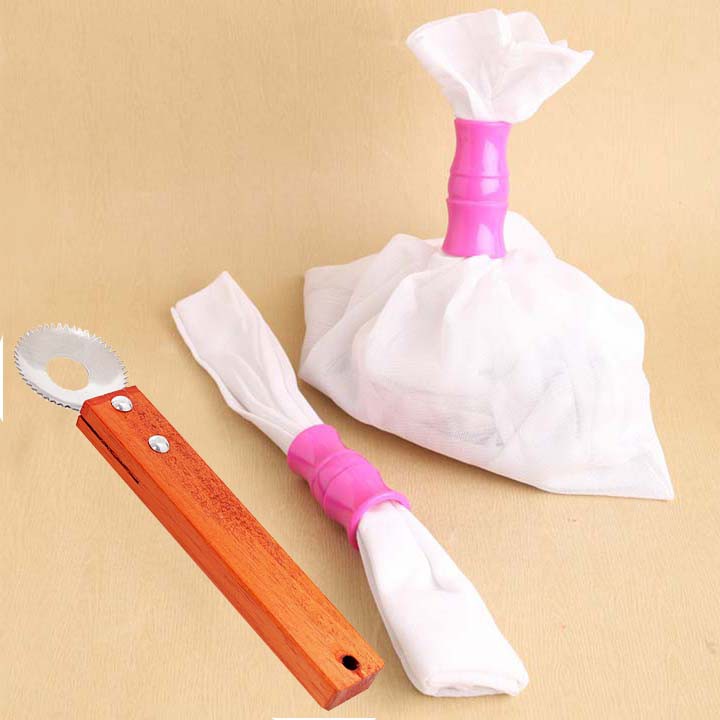 [HCM]Dụng cụ nạo dừa cán dài và vắt nước cốt dừa