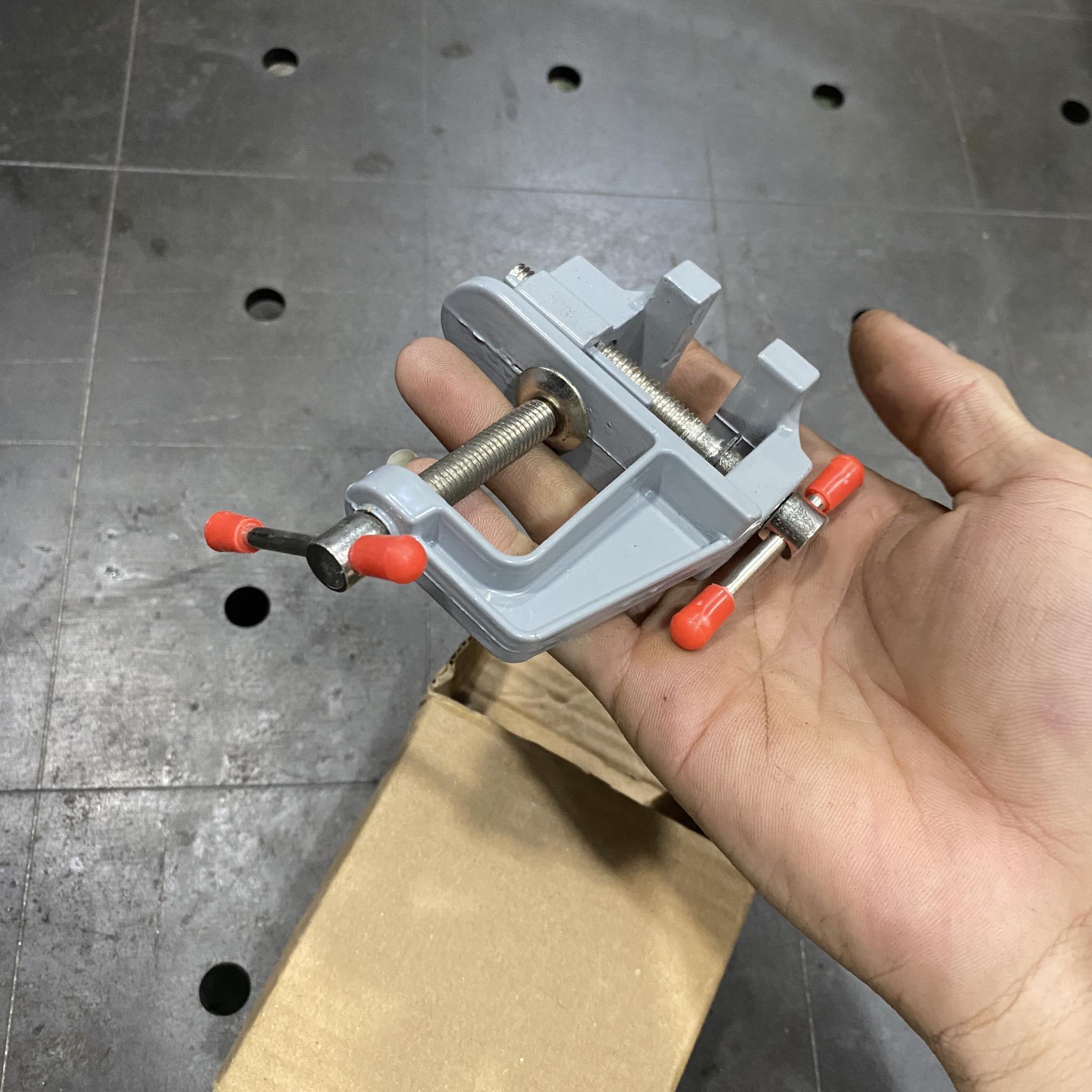 Ê Tô Kẹp Mini