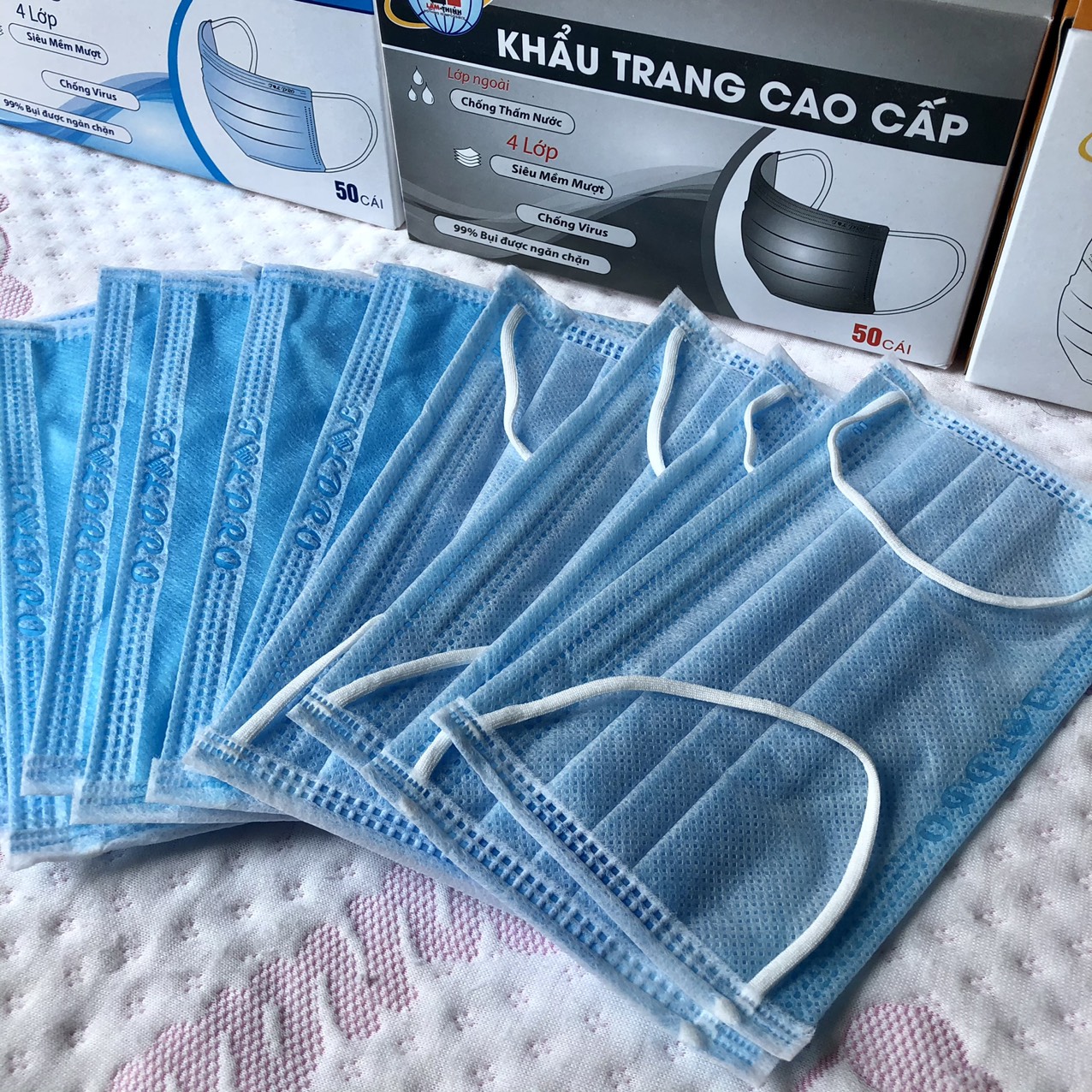 [HCM]Khẩu trang y tế 4 lớp kháng khuẩn cao cấp - hộp 50c