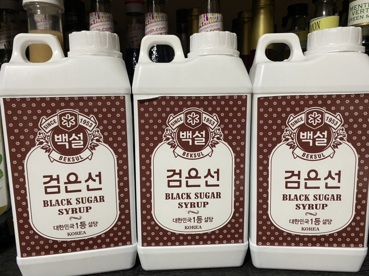Siro đường đen Hàn Quốc can 1 lít