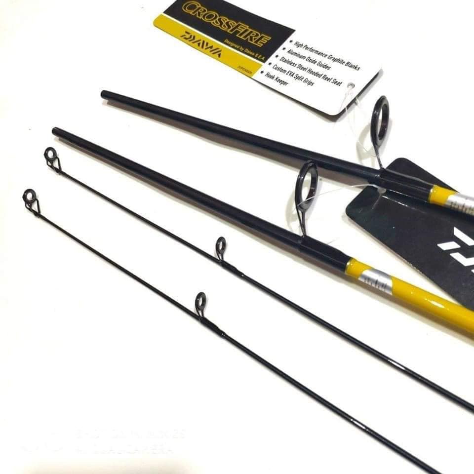Cần câu LURE DAIWA CROSSFIRE ( y hình )  (cam kết bảo hành đổi trả trong 2 tuần đầu)