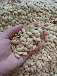 400gr hạt bí nếp rang bếp củi bao giòn ngon