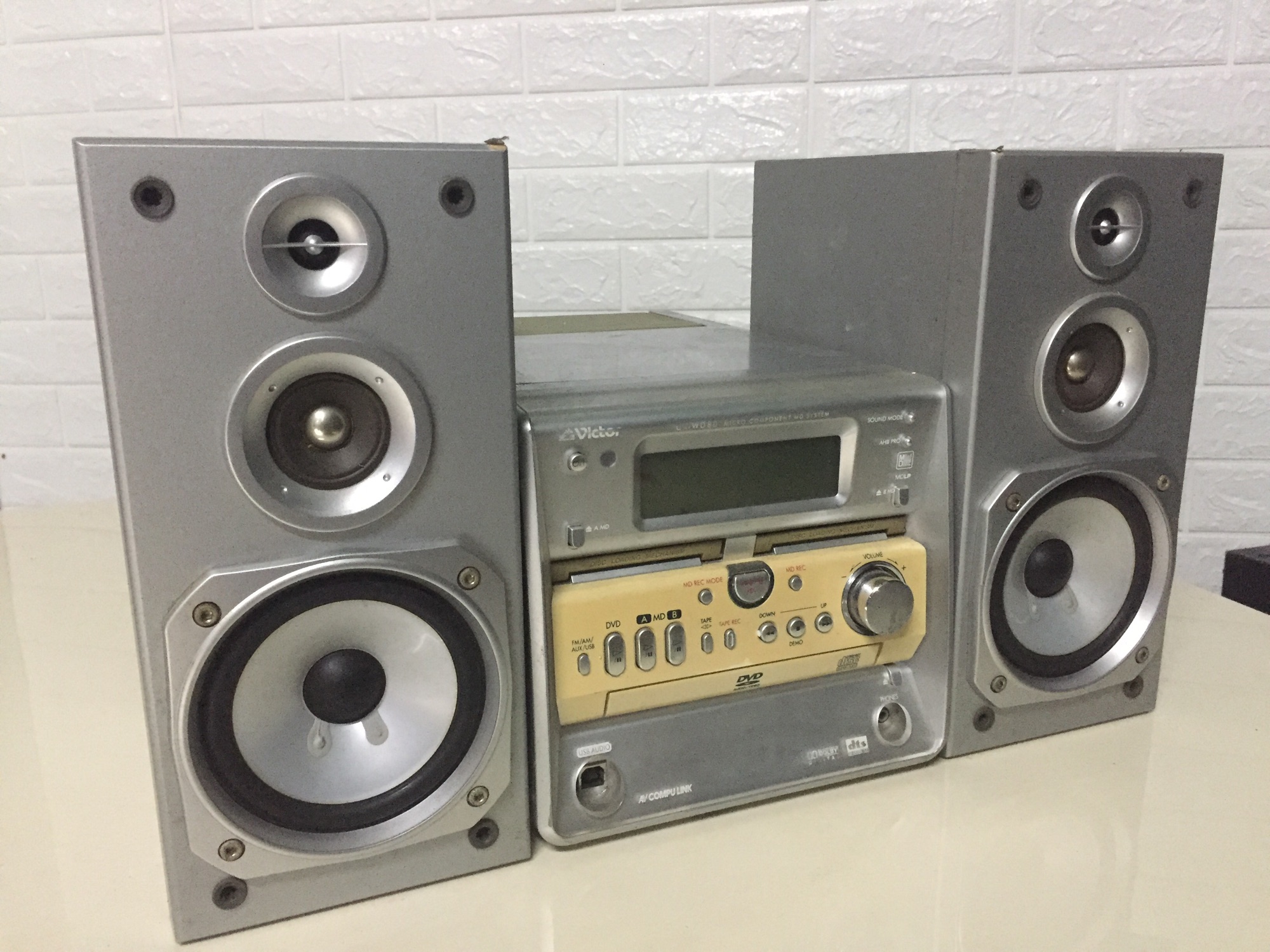 Dàn victor ux wd80dvd có giải mã DAC