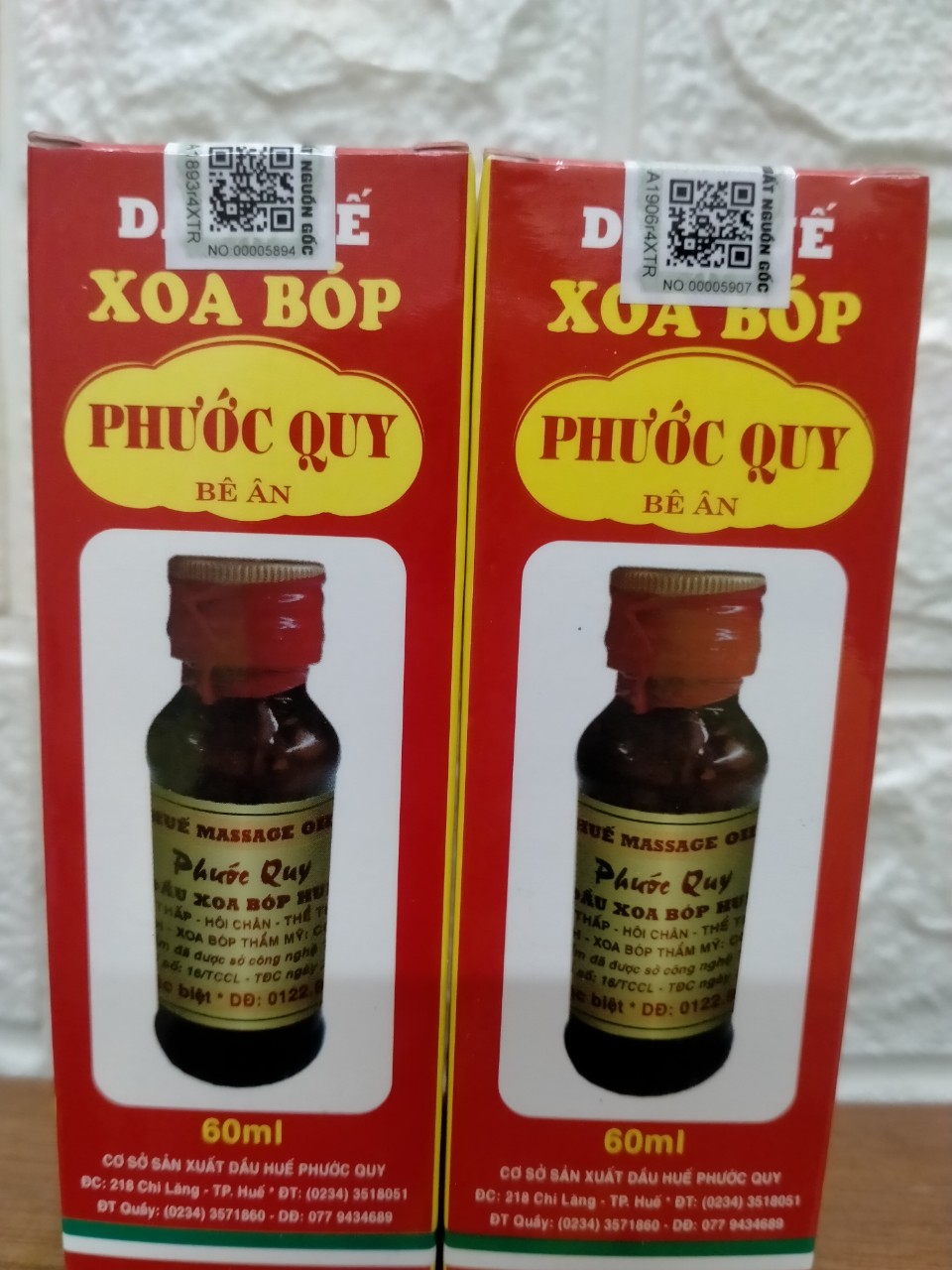 Dầu xoa bóp massage Huế Phước Quy ( chính hãng chai 60ml , loại có hộp )