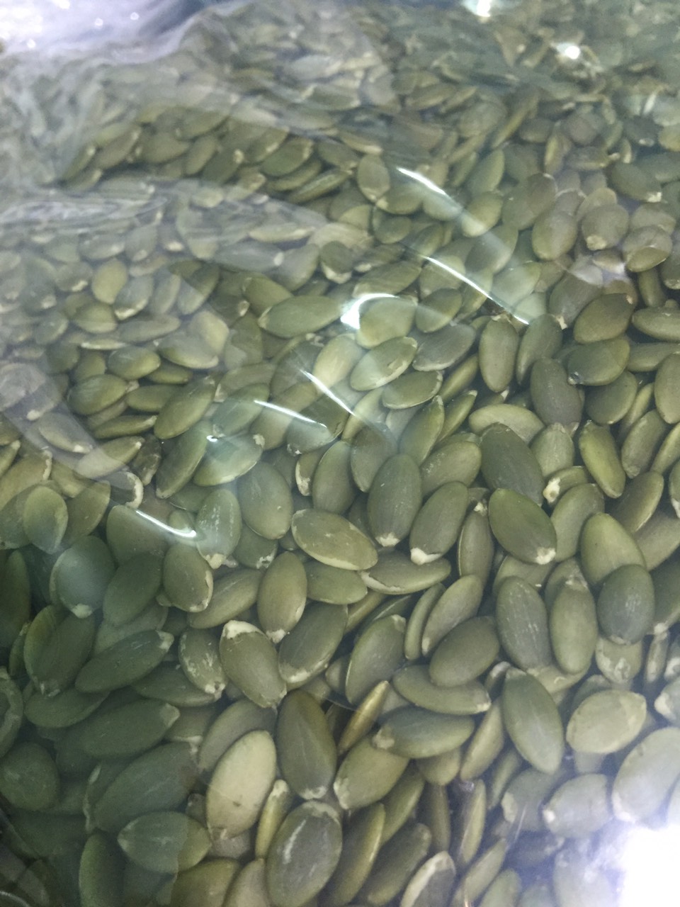 1kg NHÂN HẠT BÍ XANH TƯƠI MÔNG CỔ