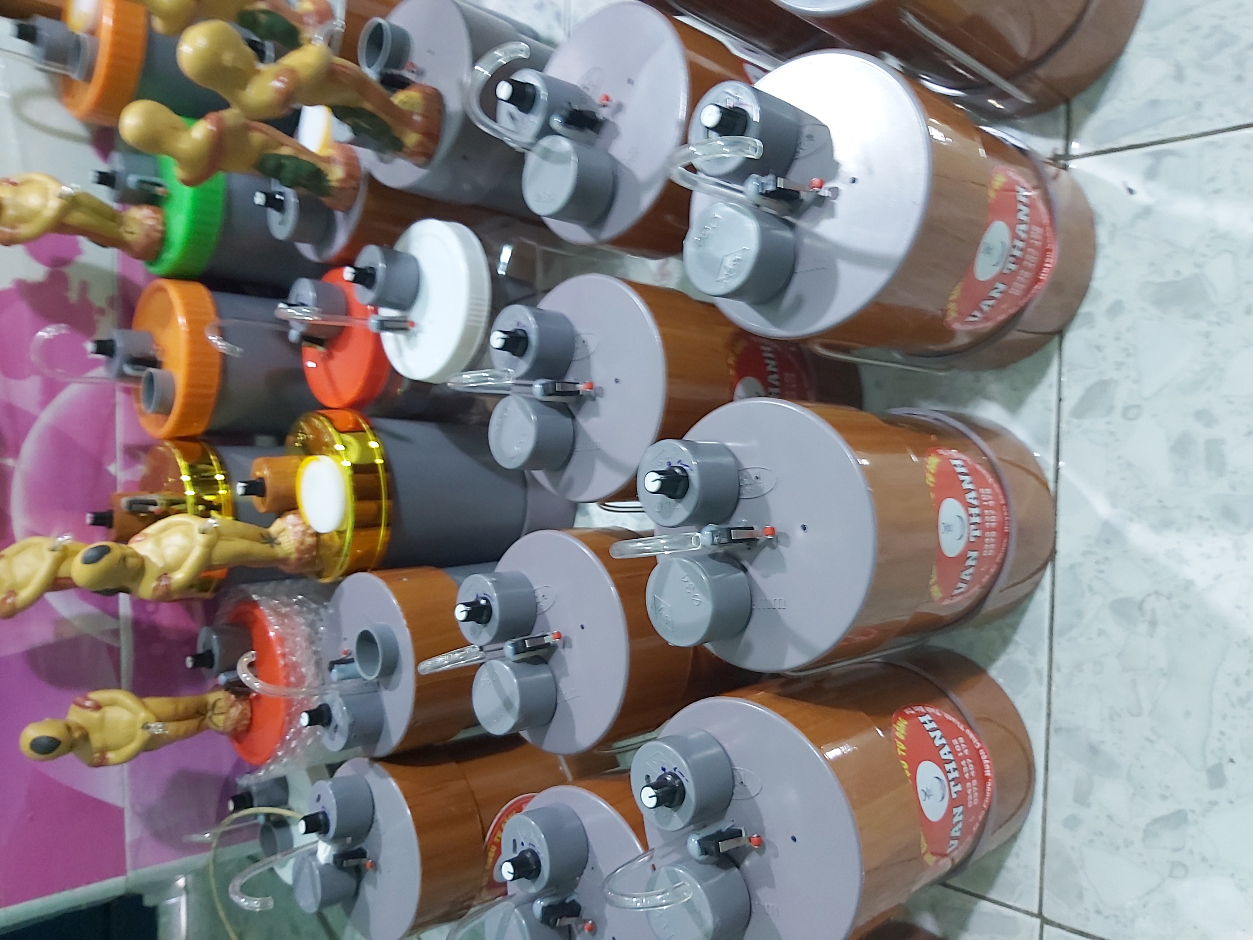 Bình rót ruou tự động