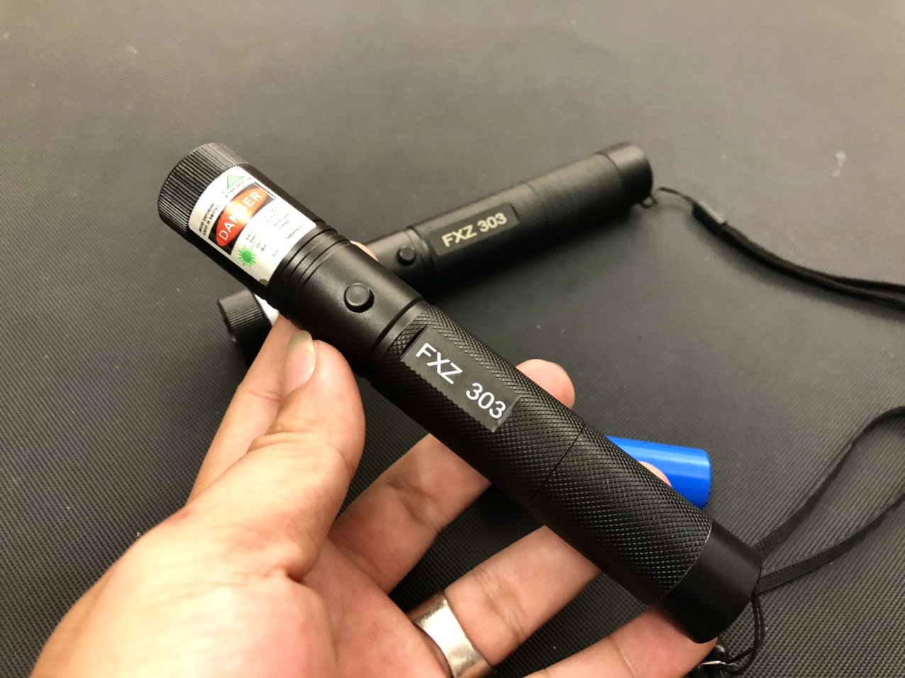 [HCM]Đèn laze laser fxz 303