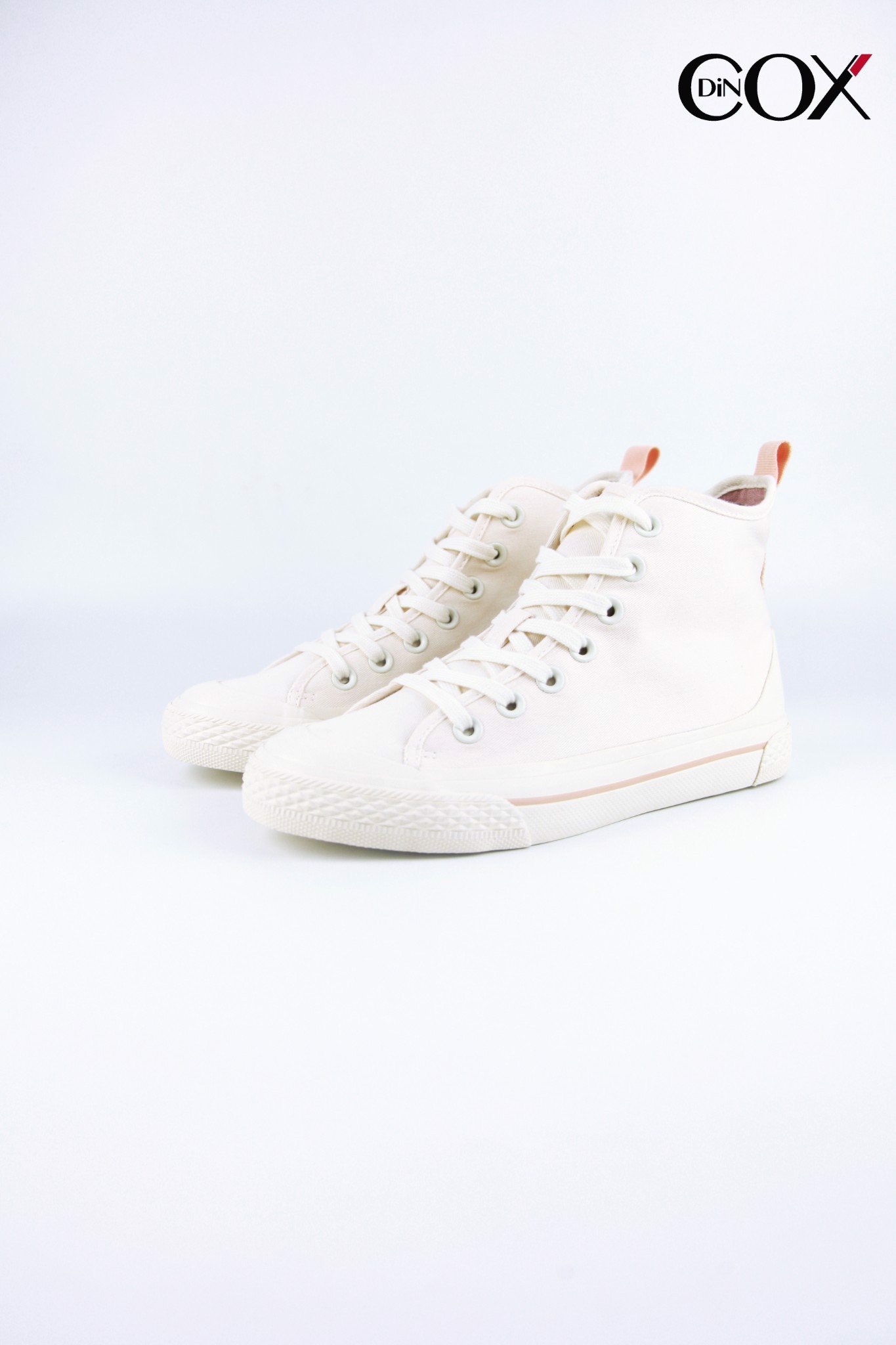 Giày Sneakers Nữ DinCox White D09