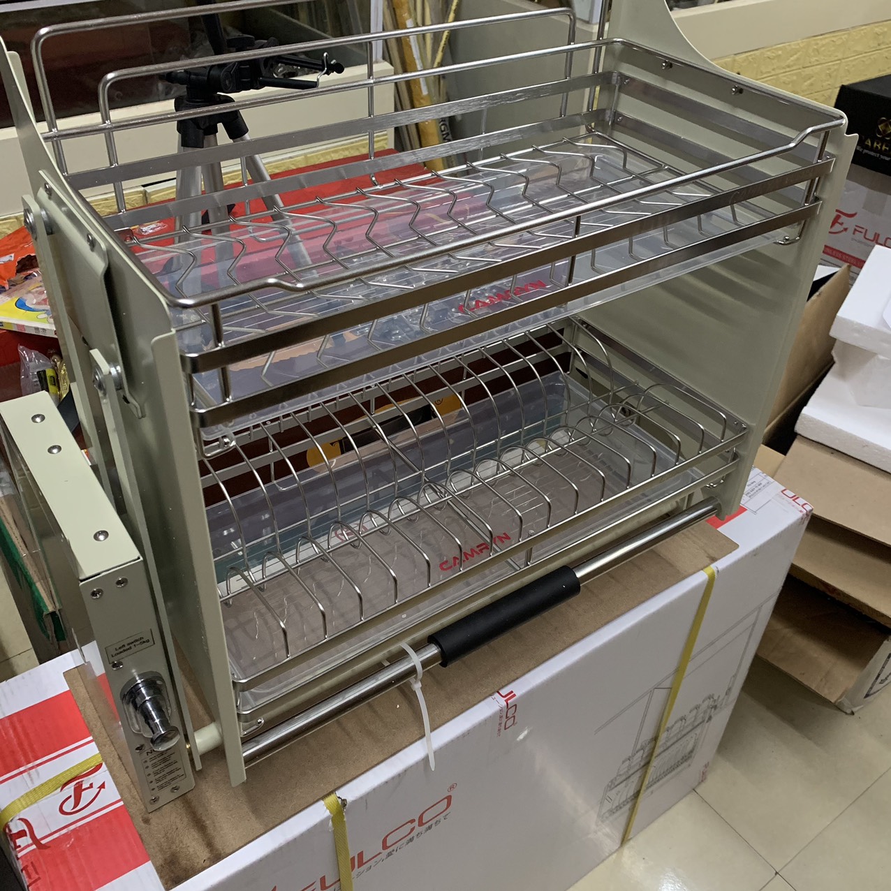 Giá bát nâng hạ inox 304.