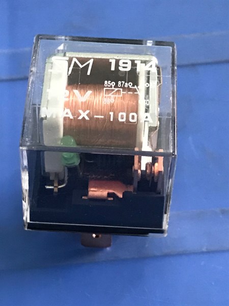 Rơ le 5 chân 24v
