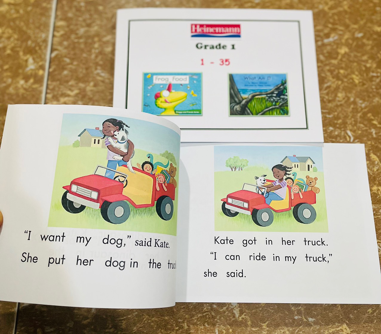 Heinemann Grade 1 in lazer - 2 cuốn (Tặng kèm file nghe)