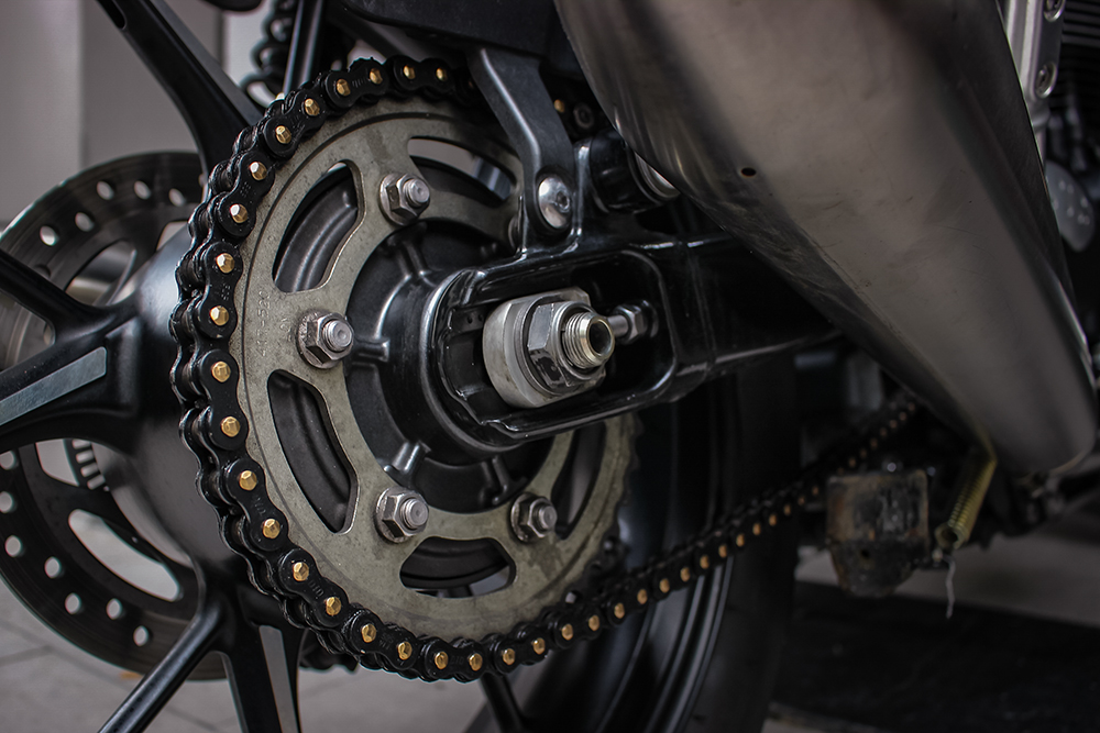 Sên moto DID 525V11-120ZB X-Ring (400-900CC) (lá đen chốt vàng)