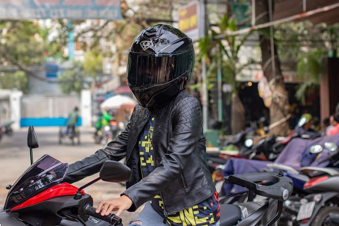 [CHÍNH HÃNG] Mũ bảo hiểm lật hàm YOHE 938