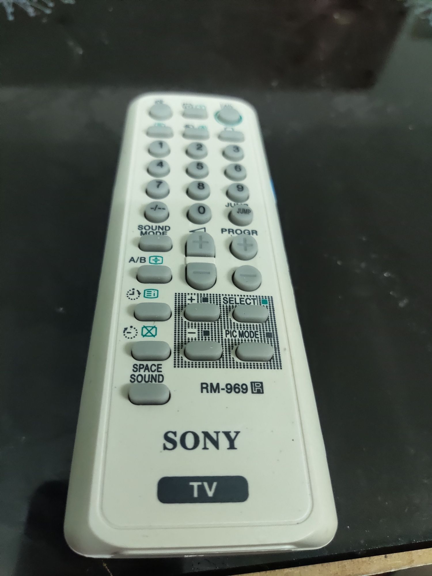 [HCM]Remote điều khiển tivi Sony RM-969