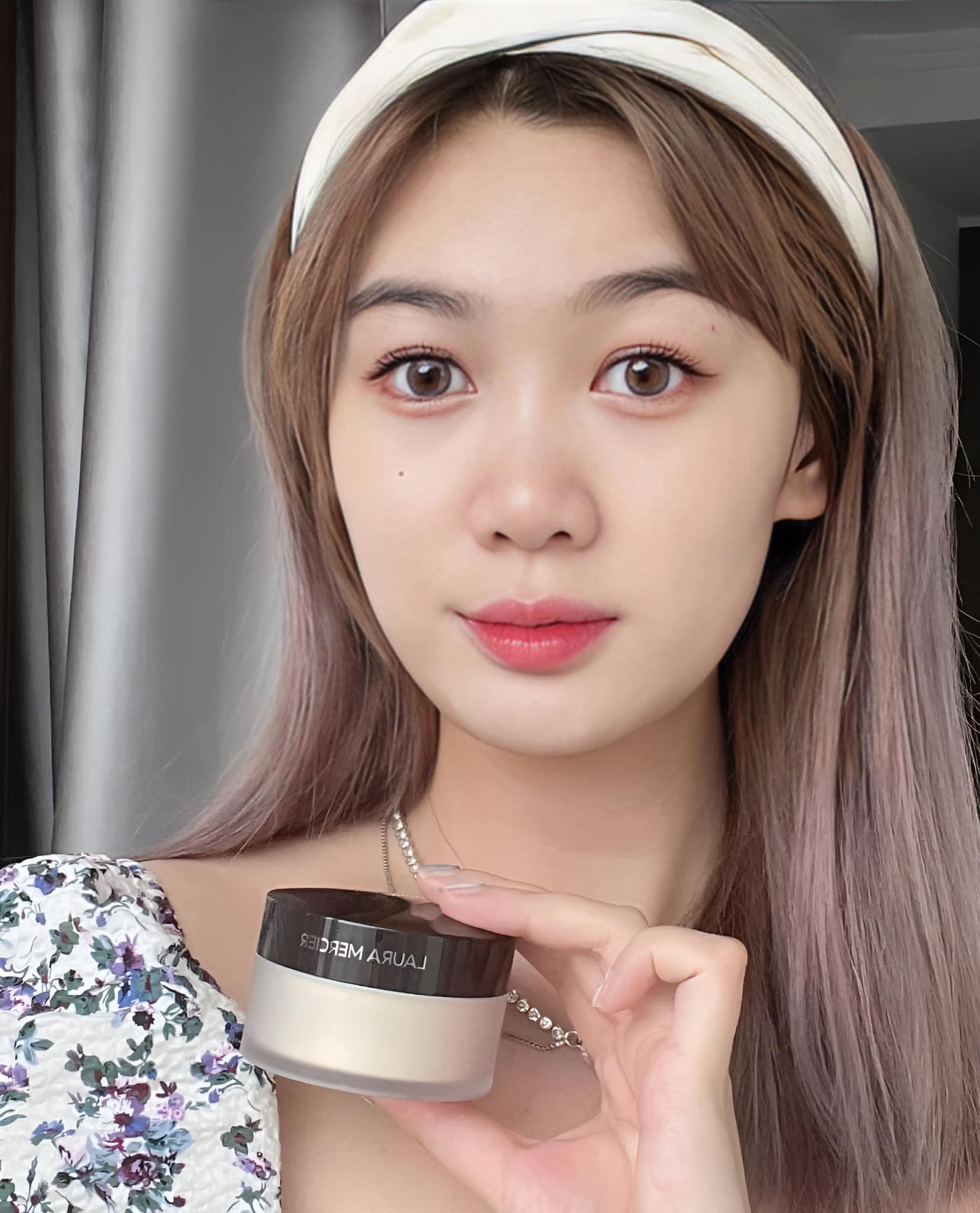 Phấn Phủ Bột Laura Mercier Loose Setting Powder