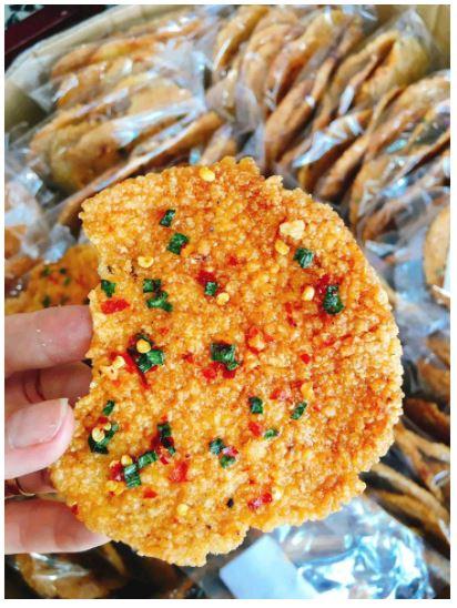 [HCM]COMBO 2 gói CƠM CHÁY MẮM ỚT (70g/gói 3 miếng) - SAIGON FOOD