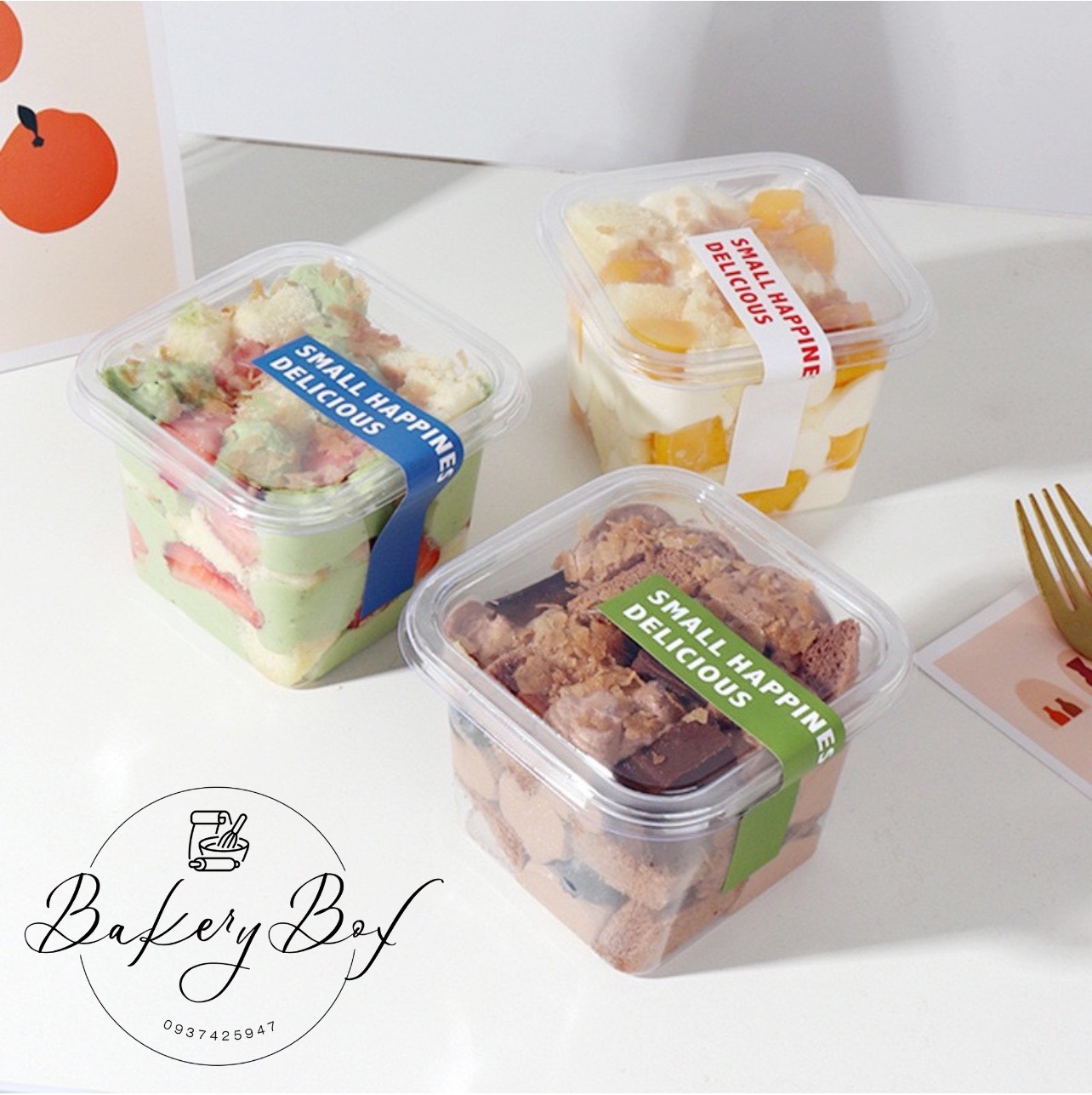 Set 100 | hộp b10 nhựa vuông đựng bánh lạnh, mousse, tiramisu, cheesecake