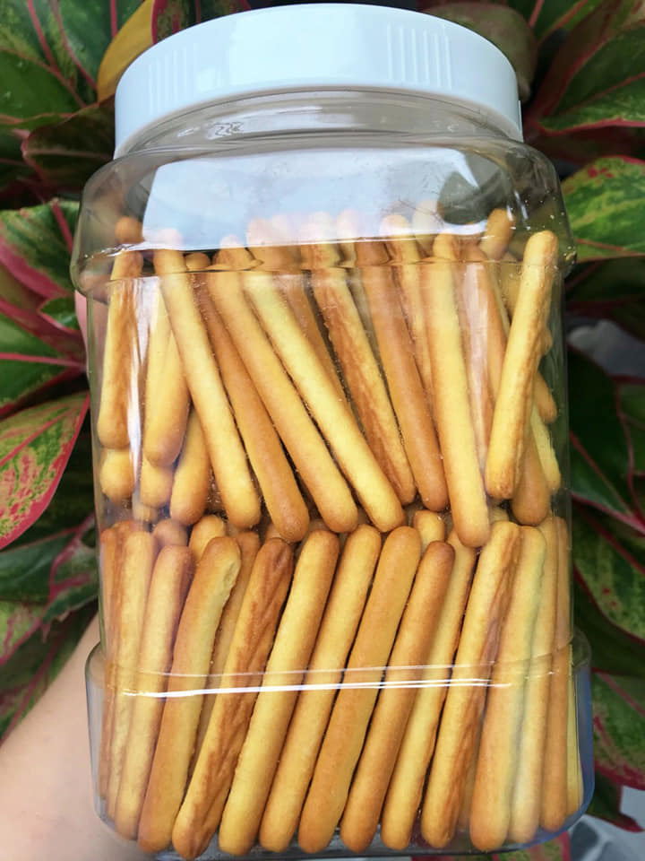 Bánh Đũa Thơm Cực Thơm - 500G