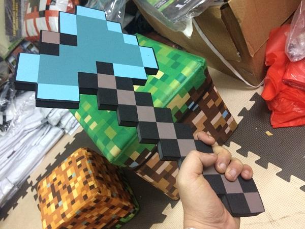 Đồ chơi mút xốp rju kim cương minecraft