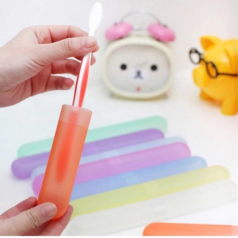 [HCM] Hộp Đựng Bàn Chải Đánh Răng Du Lịch