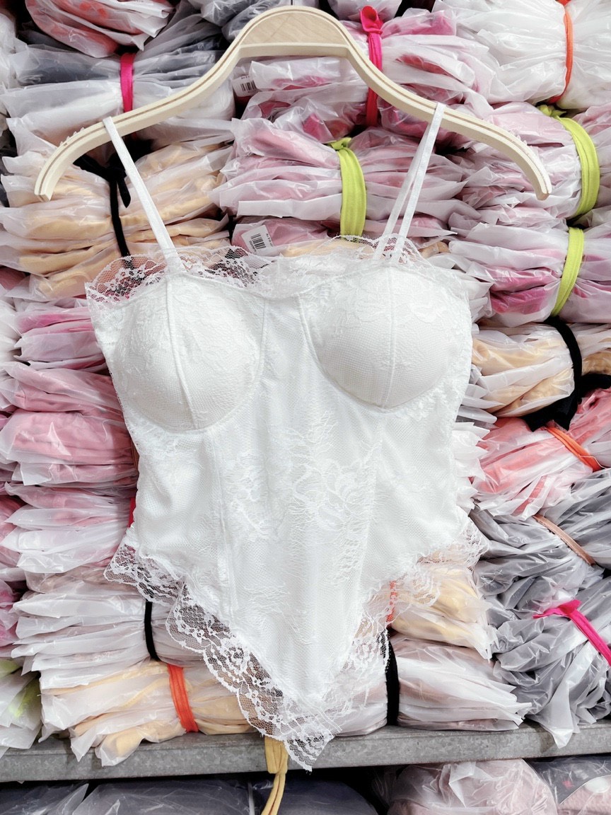 Áo 2 dây bra viền ren nhọn tà cực hot