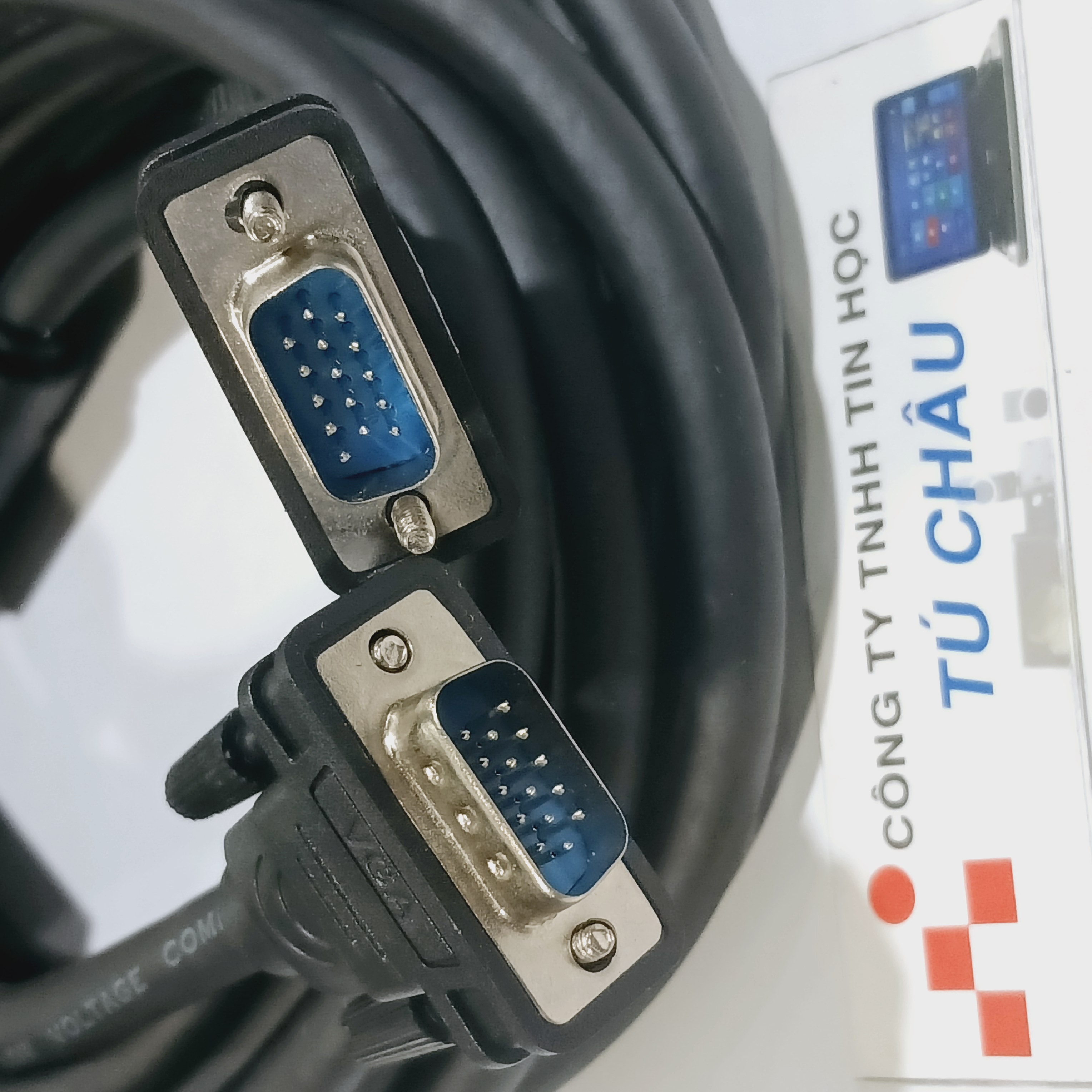 Cáp VGA dài 1.5m / 3m / 5m / 10m (Hiệu King Master chính hãng)