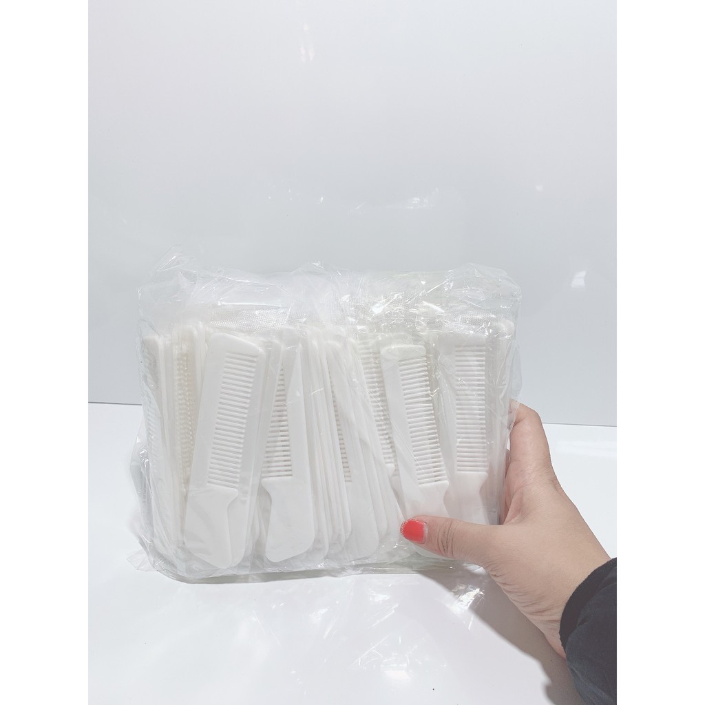 100 LƯỢC KHÁCH SẠN