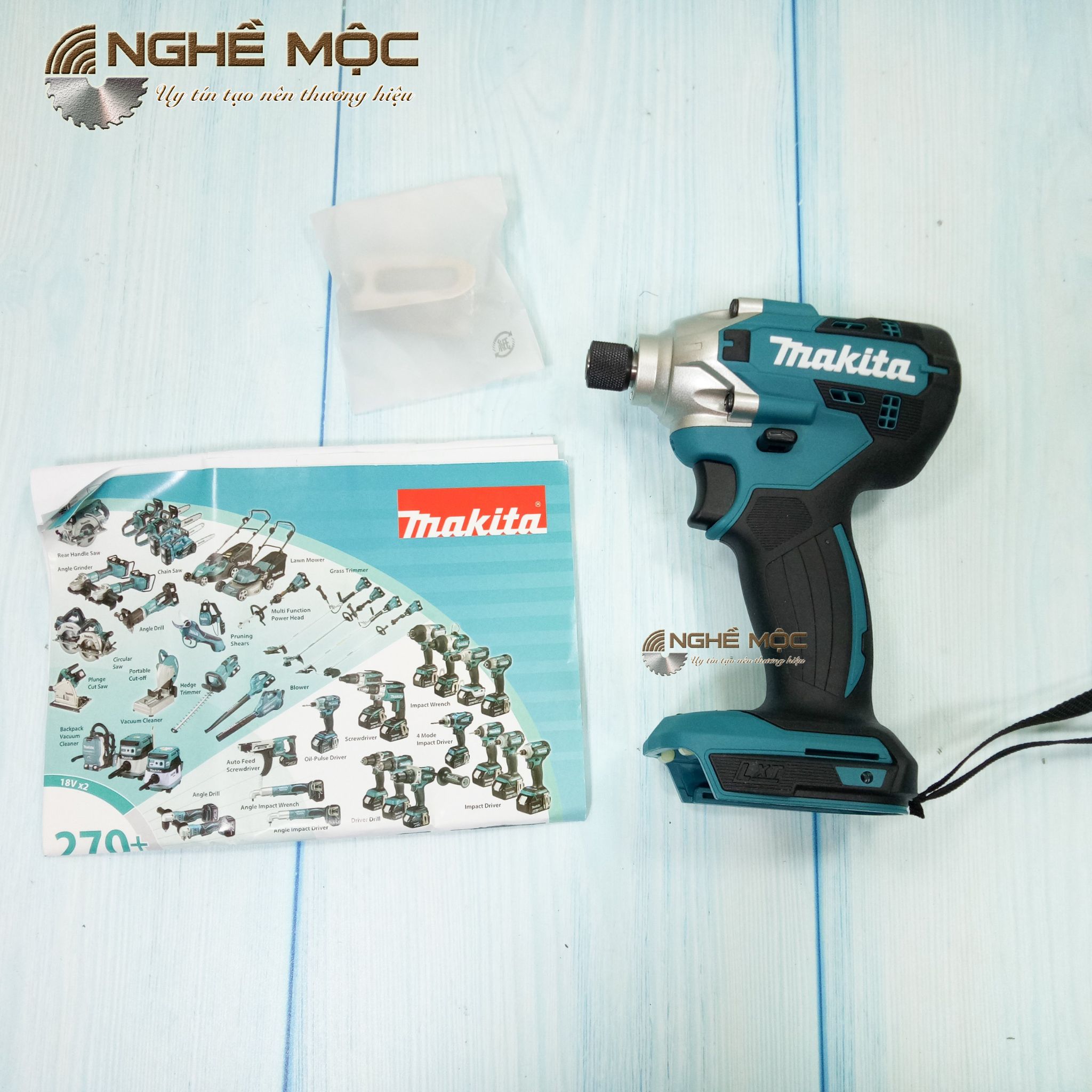 Máy vặn vít 18v Makita DTD156